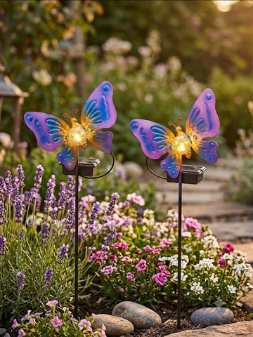 Set Lămpi Solare de Grădină din Metal LED, Modele 3D Fluturi, Colibri sau Albinuțe, Senzor de Lumină, Autonomie 12h, Set 4 / 8 Bucăți